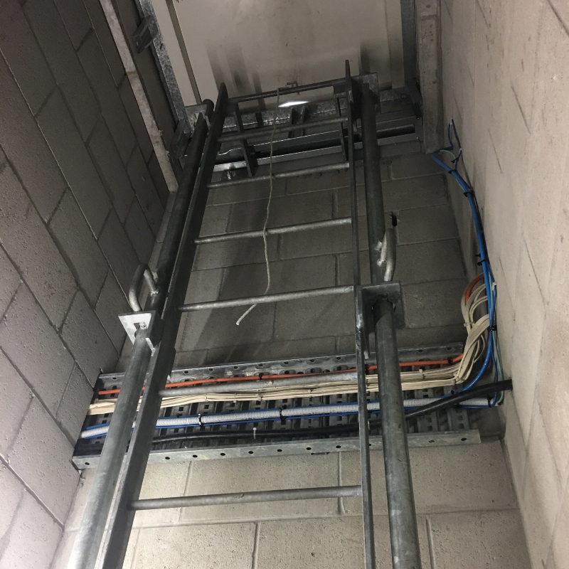 Non-compliant Ladder